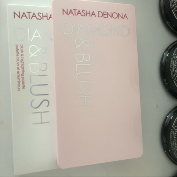 Natasha Denona face palette lightly used in box. - Picture 2 of 9